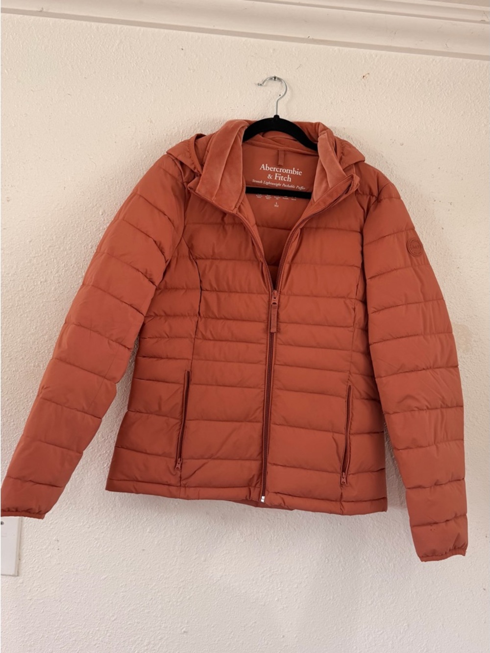 Abercrombie & Fitch Coral Packable Puffer Jacket